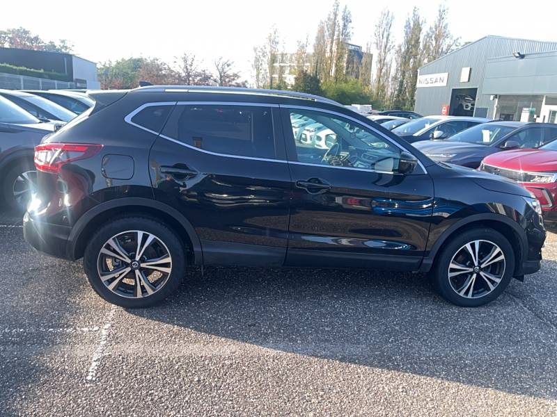 Nissan Qashqai - 1.2 DIG-T 115 N-Connecta